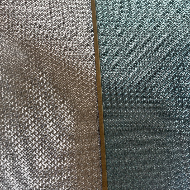 Tissu en fibre de verre électrolytique