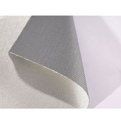 Tissu en fibre de verre pour couverture